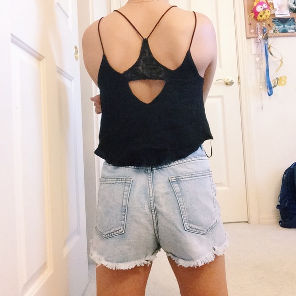 Black crop top - Picture 2 of 2